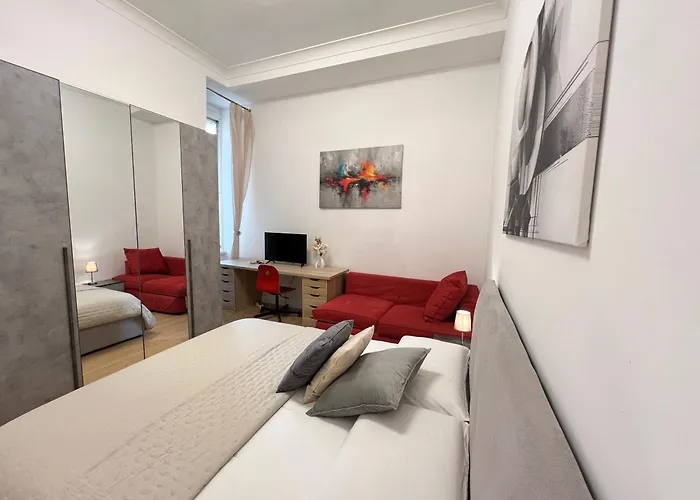 Homely In רומא